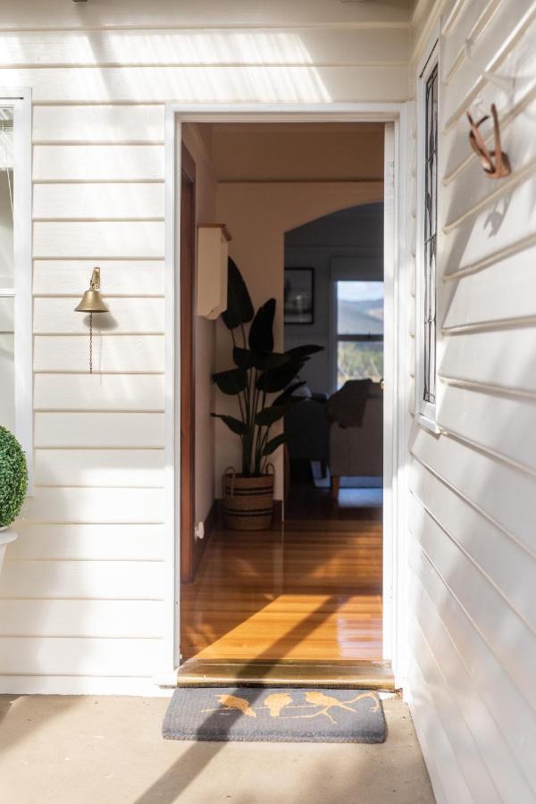 Woodland Bay Retreat-Hot Tub,Sauna And Bayview Hamptons Retreat Lymington Buitenkant foto
