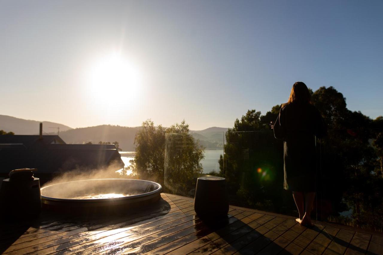 Woodland Bay Retreat-Hot Tub,Sauna And Bayview Hamptons Retreat Lymington Buitenkant foto
